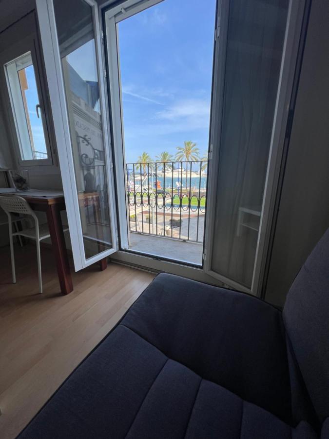 La Sardineta Del Serrallo Tarragona Bagian luar foto